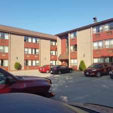 Travelodge By Wyndham Barrie On Bayfield 300 Bayfield St Barrie ON