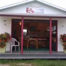 Ferme Paquette Dessureaux | 371 Chem. de la Rivière à Veillet, Sainte-Geneviève-de-Batiscan, QC G0X 2R0, Canada