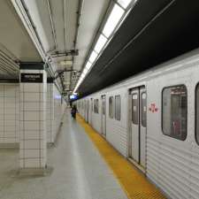 Bay | Toronto, ON M5R 3N7, Canada
