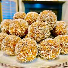 Shruti's Kitchen | 1413 Treeland St, Burlington, ON L7R 4S1, Canada