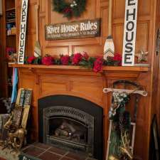 The Lake Ontario Gift Shop | 12279 NYS RTE 12E, Chaumont, NY 13622, USA