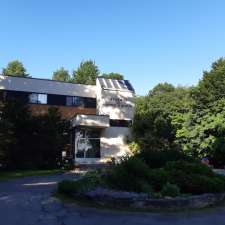 Auberge Du Mont Rigaud - 20 Rue Bourget, Rigaud, QC J0P 1P0, Canada