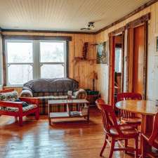 Chalets Lac Bellemare | 271 Chem. du Lac-Bellemare, Saint-Mathieu-du-Parc, QC G0X 1N0, Canada