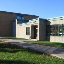 School De Bourgogne - 1415 Avenue Bourgogne, Chambly, QC J3L 1Y4, Canada