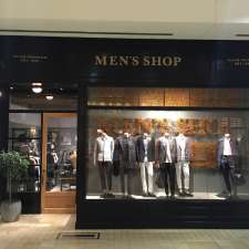 Club Monaco - 3401 Dufferin St #68, North York, ON M6A 2T9, Canada