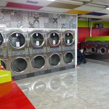 True Value Coin Laundy and Dry Cleaning | 5724 19a Ave NW, Edmonton, AB T6L 1L8, Canada