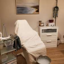 Unwind esthetics by Marissa | 22478 Adelaide Rd, Mount Brydges, ON N0L 1W0, Canada