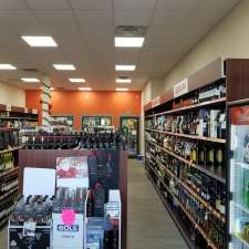 ECONO LIQUOR | 4313 167 Ave NW, Edmonton, AB T5Y 3Y2, Canada