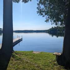 Kashwakamak Lakeside Cottages | 1892 Myers Cave Rd, Arden, ON K0H 1B0, Canada