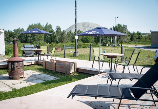 Hotel Balmoral | 3625 Boulevard Frontenac E, Thetford Mines, QC G6H 4G3, Canada | Phone: (418) 335-9138