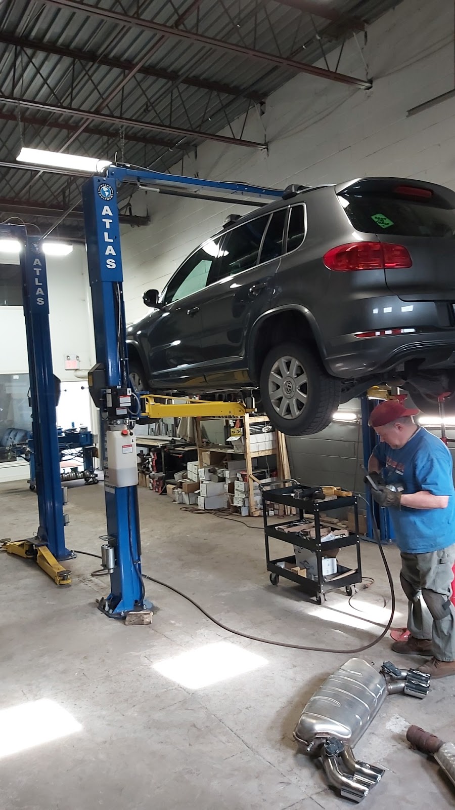 Exhaust Auto Plus Ltd 8540 Keele St 18, Concord, ON L4K 2N2, Canada