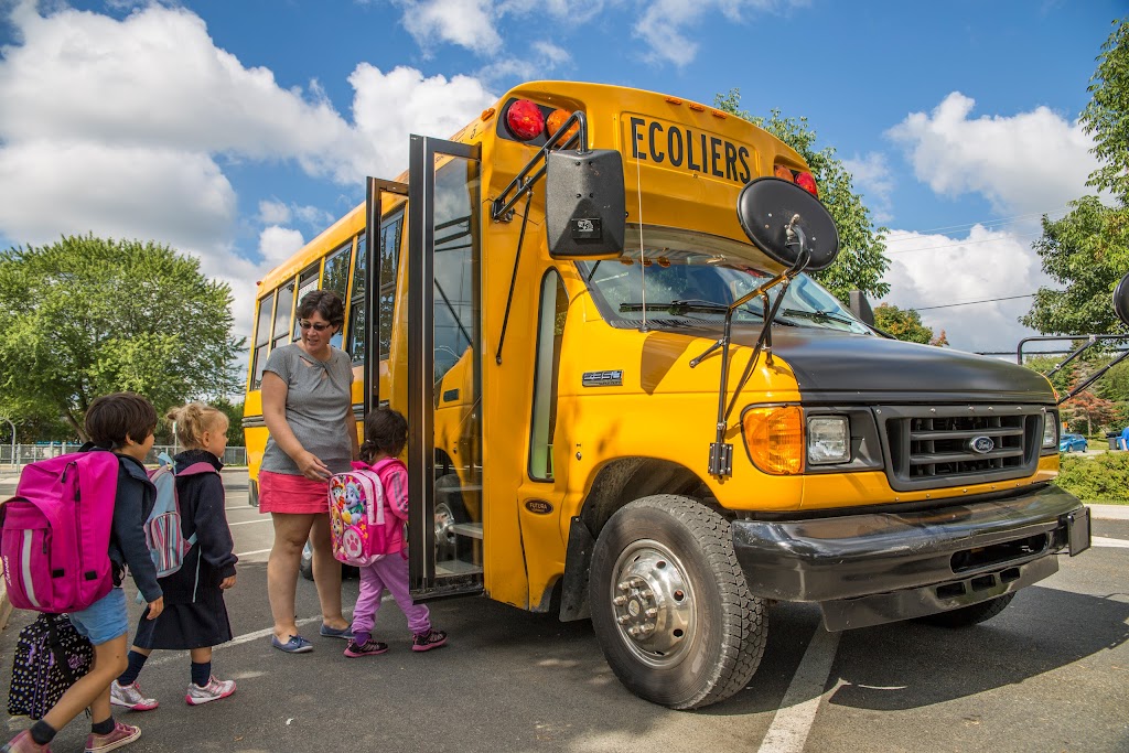 École Wahta | 20 Rue de lOurs, Wendake, QC G0A 4V0, Canada | Phone: (418) 842-3740