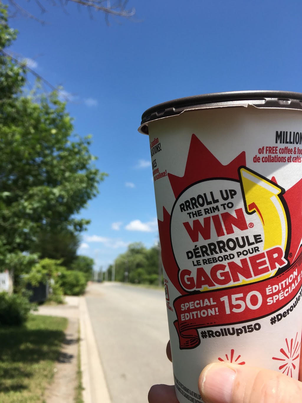 Tim Hortons | 1250 S Service Rd Unit 76, Mississauga, ON L5E 1V4, Canada | Phone: (905) 271-0936
