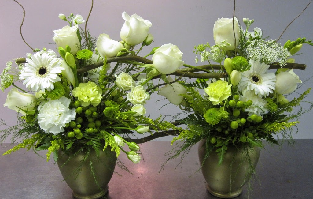 Nelias Floral Design | 21 Hardisty Dr, Etobicoke, ON M9W 2M9, Canada | Phone: (416) 829-5325