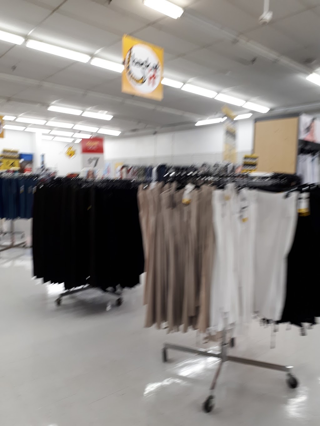 Giant Tiger | 111 Charles St E, Ingersoll, ON N5C 1J9, Canada | Phone: (519) 485-0520