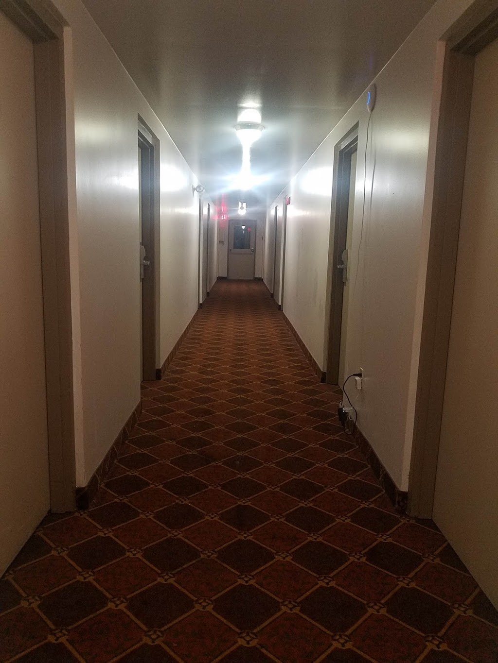 Marco Polo Inn | 5553 Ferry St, Niagara Falls, ON L2G 1S3, Canada | Phone: (905) 356-6959
