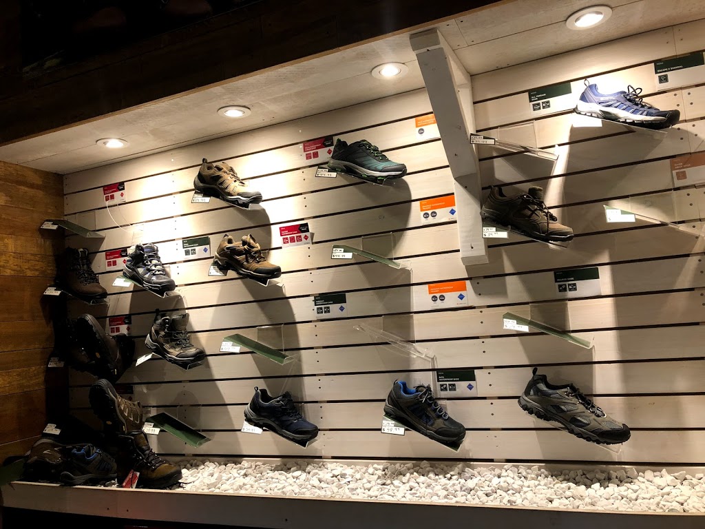 Mountain Warehouse | 261055 Crossiron Mills Boulevard, Rocky View No. 44, AB T4A 0G3, Canada | Phone: (403) 567-8868