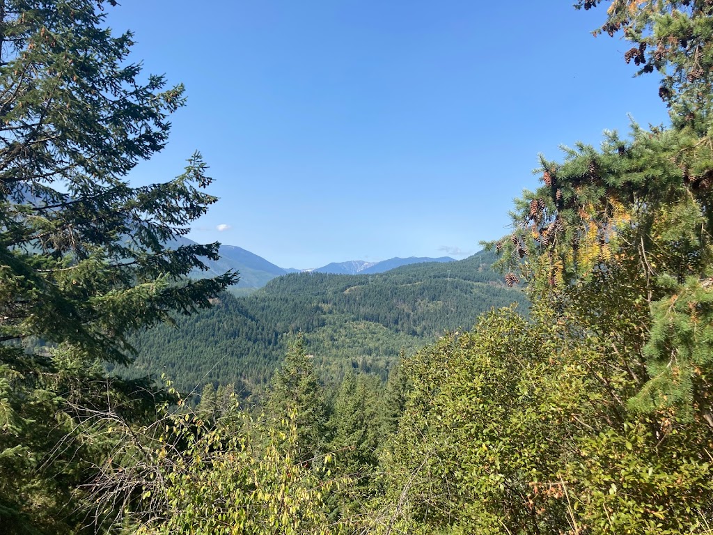 Blue Lake Resort | 63452 BLUE LAKE, Boston Bar, BC V0K 1C0, Canada | Phone: (877) 867-9246