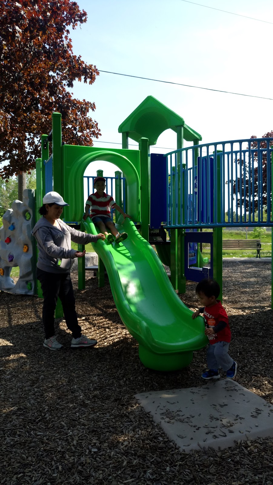 Rustic Park | 35 Raven Rd, North York, ON M6L 2A5, Canada | Phone: (416) 338-4386