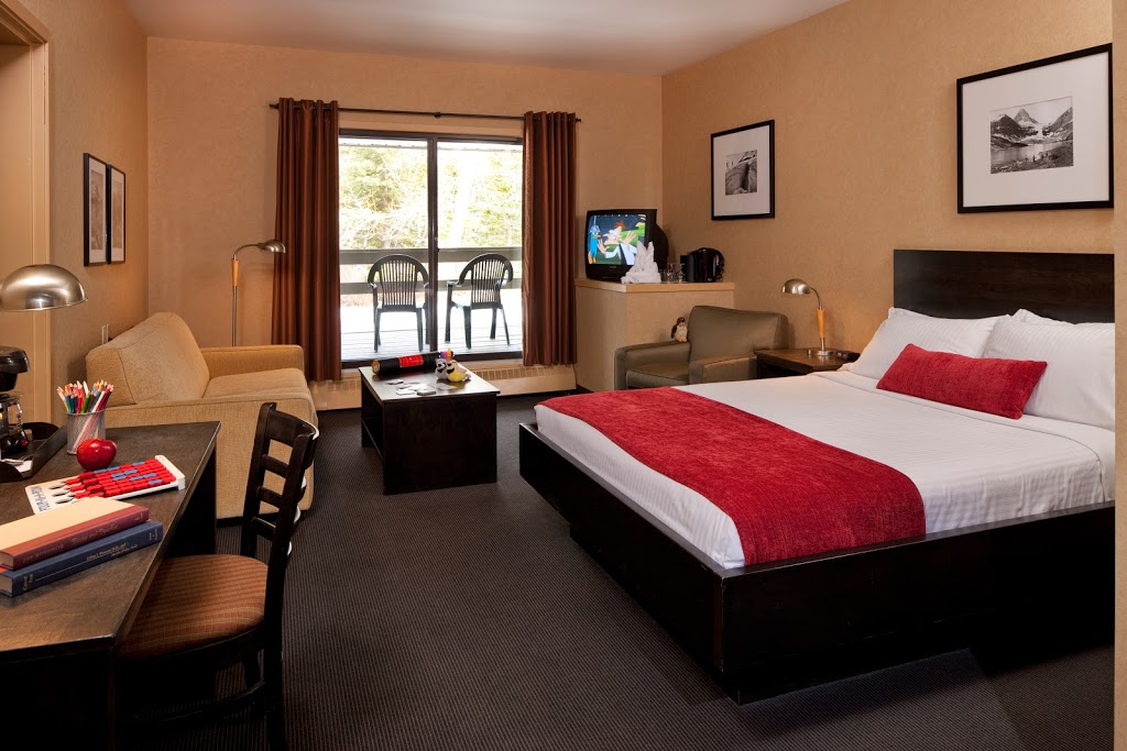 Mount Kidd Manor | 2 Terrace Dr, Kananaskis, AB T0L 2H0, Canada | Phone: (403) 591-7500