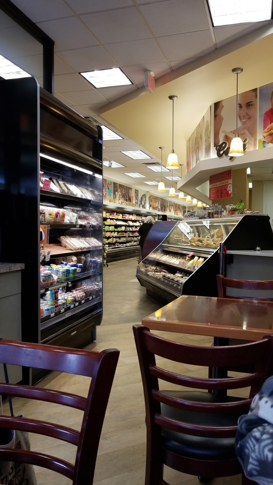 Upper Ganges Liquor Store | 378 Lower Ganges Rd, Salt Spring Island, BC V8K 2V7, Canada | Phone: (250) 537-8699