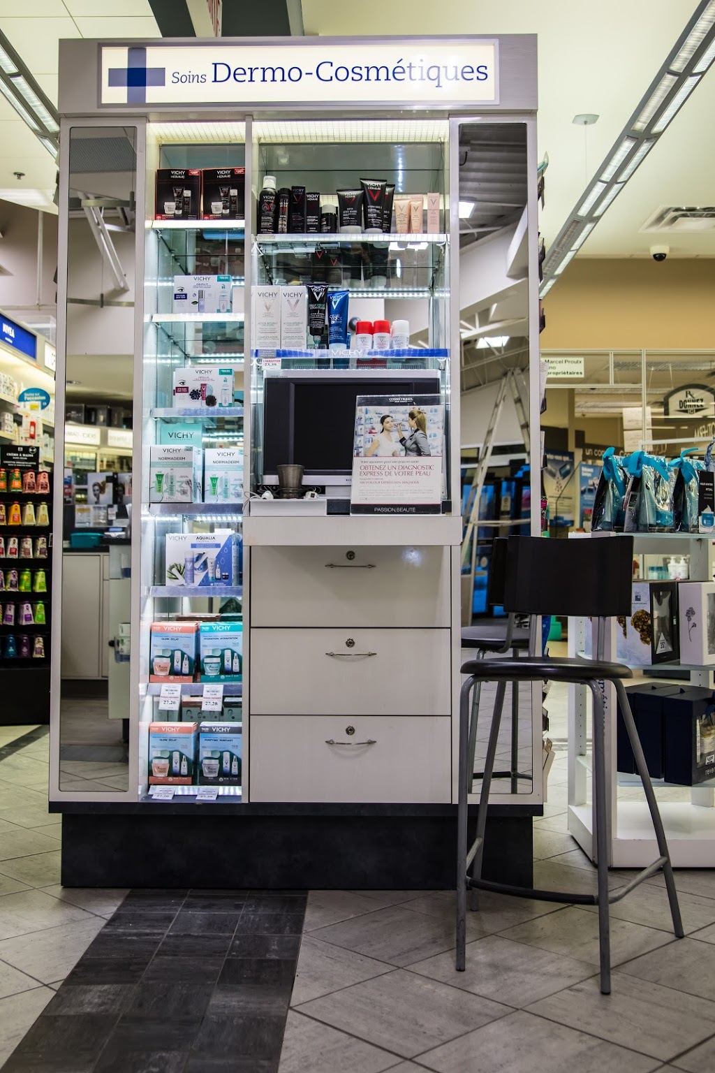 PJC Jean Coutu | 2001 Av Victoria, Saint-Lambert, QC J4S 1H1, Canada | Phone: (450) 465-2721