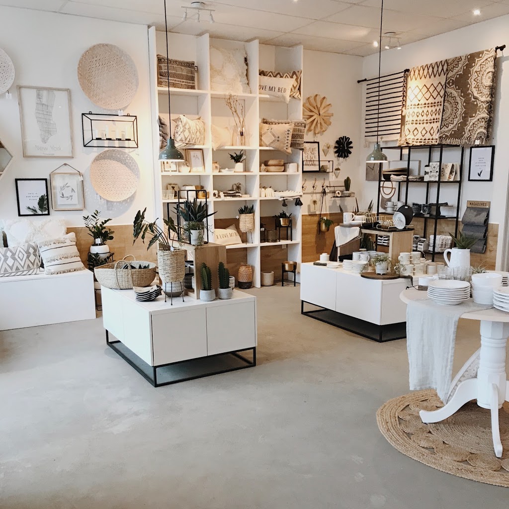 HAUS Mode Maison | 377 Rue King E, Sherbrooke, QC J1G 1B4, Canada | Phone: (819) 791-1717