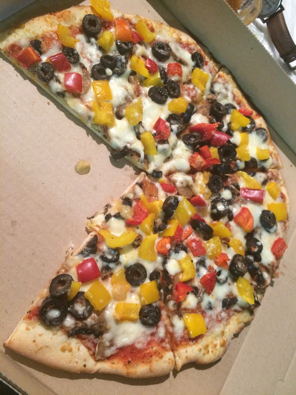 Dijos Pizza and Panzerotto | 2838 E Hastings St #116, Vancouver, BC V5K 5C5, Canada | Phone: (604) 253-5533