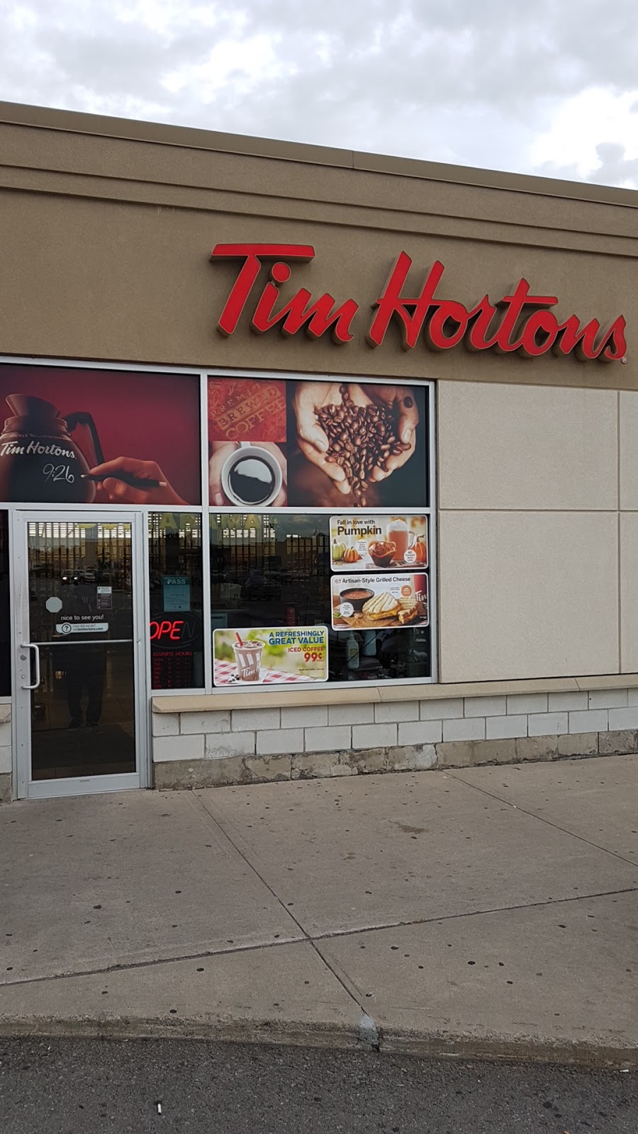 Tim Hortons | 651 Upper James St, Hamilton, ON L9C 5R8, Canada | Phone: (905) 318-7245