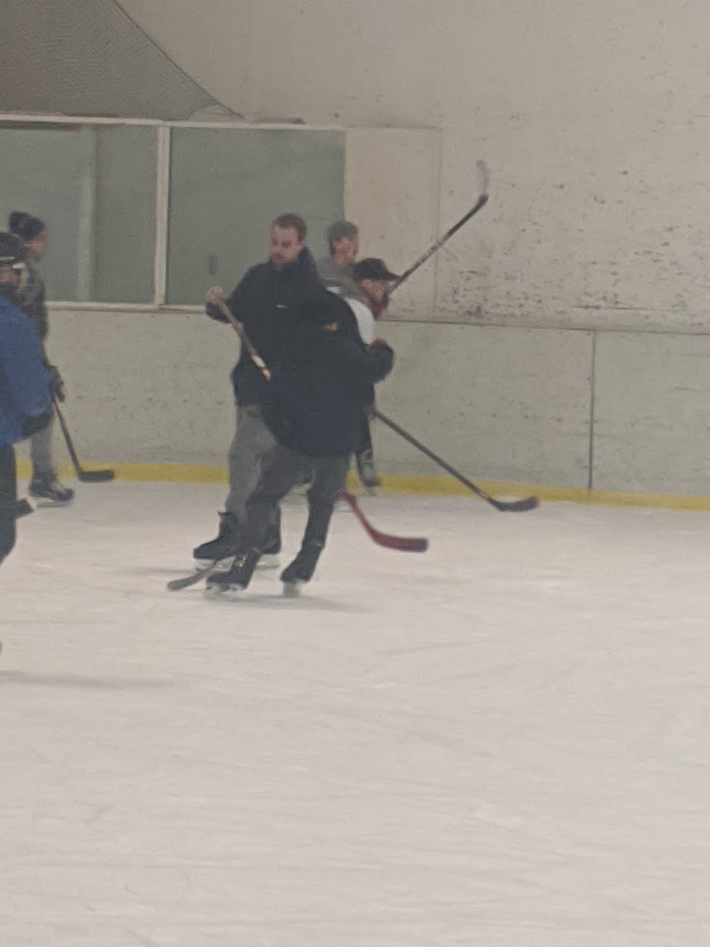 Patinoire Complexe | Saint-Patrice-de-Sherrington, QC J0L 2N0, Canada | Phone: (450) 454-2868