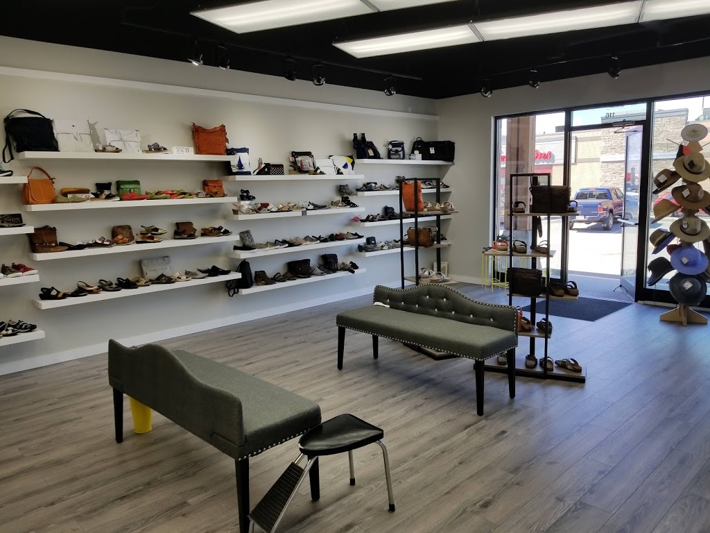 Shooz On 97 | #116 2330 Hwy 97 South, West Kelowna, BC V4T 2P3, Canada | Phone: (778) 754-0052