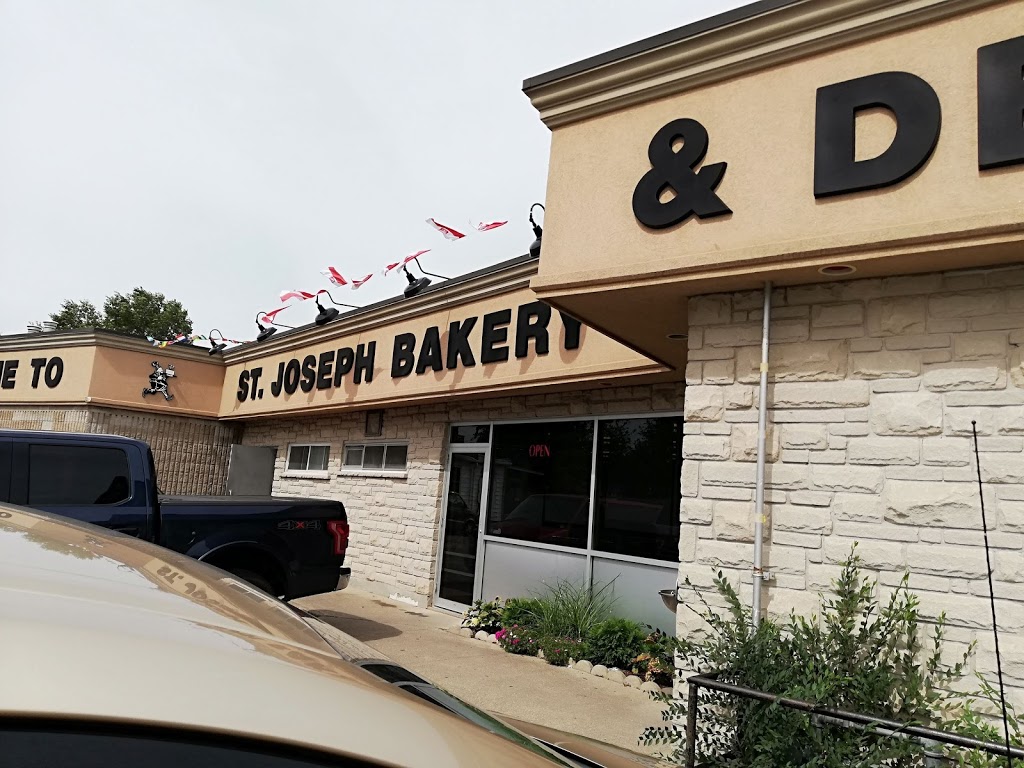 St. Joseph Bakery | 53 Facer St, St. Catharines, ON L2M 5H7, Canada | Phone: (905) 937-4411