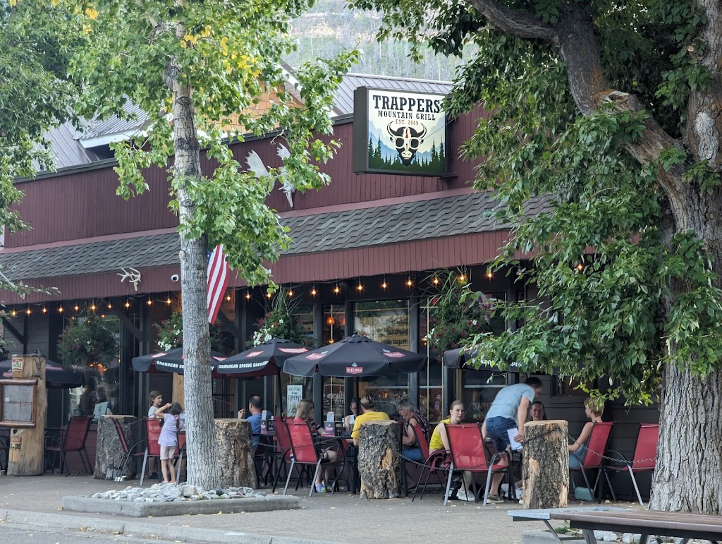 Trappers Mountain Grill | 106 Waterton Ave, Waterton Park, AB T0K 2M0, Canada | Phone: (403) 859-2445