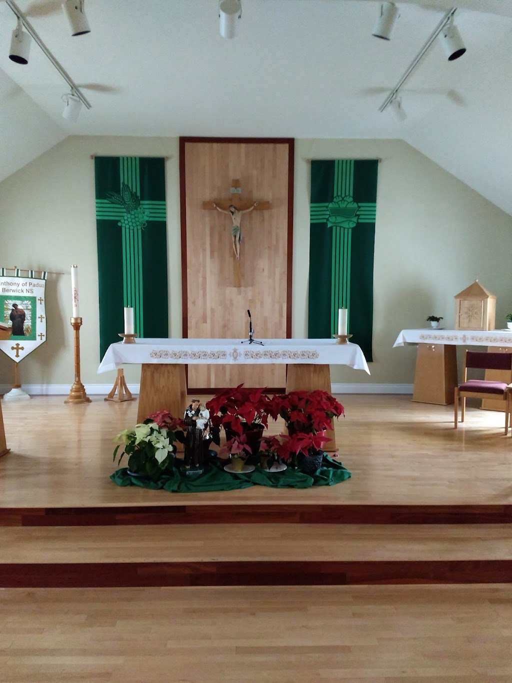 St Anthony of Paduas Catholic Parish Church | 120 Mill St, Berwick, NS B0P 1E0, Canada | Phone: (902) 538-3194