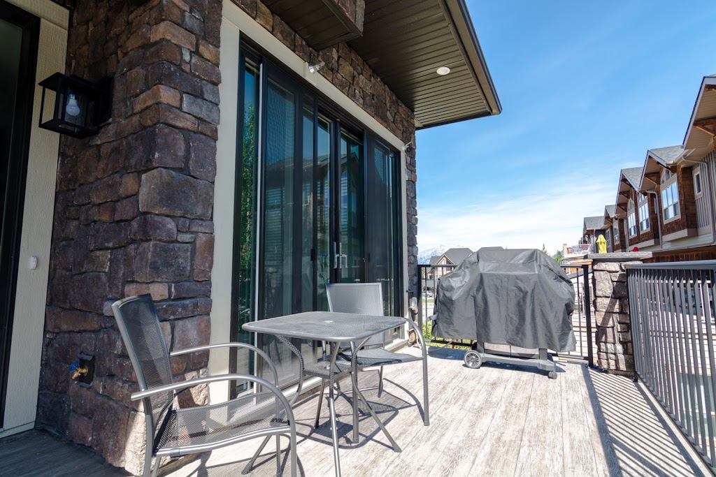 Bills Place in Canmore | 108 Montane Rd Unit 8 (#108, Canmore, AB T1W 3J2, Canada | Phone: (403) 903-3168