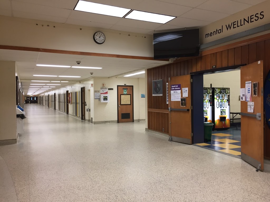 Georgian Bay District Secondary School | 925 Hugel Ave, Midland, ON L4R 1X6, Canada | Phone: (705) 526-7817