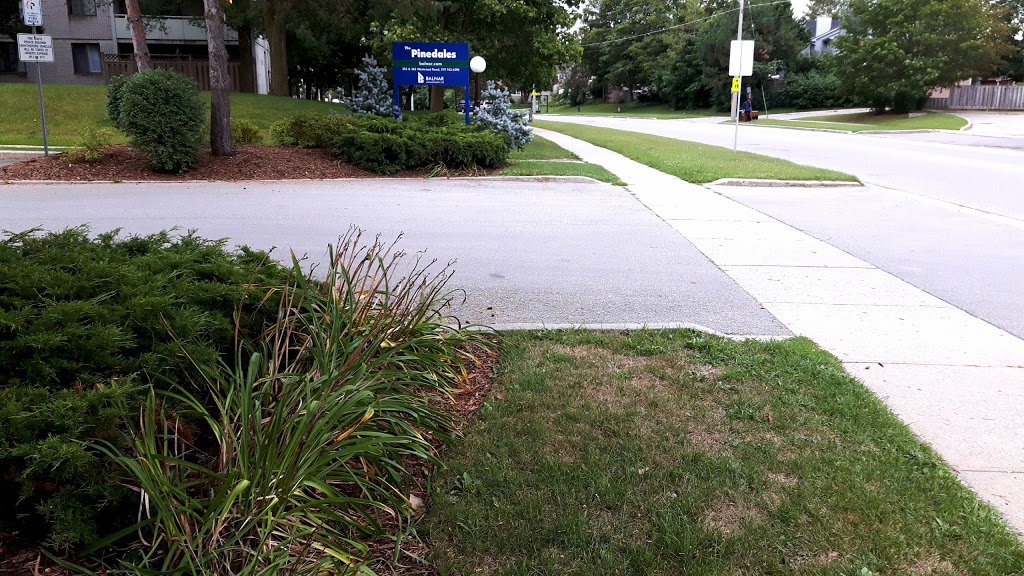 The Pinedales Apartments - Balnar Management | 255 & 265 Westwood Road, Guelph, ON N1H 7G8, Canada | Phone: (519) 763-4390