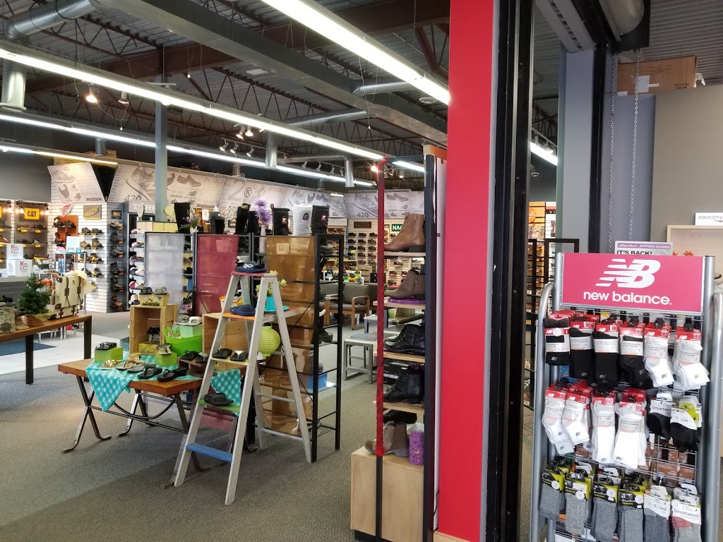 Canadian Footwear | 1530 Regent Ave W #25, Winnipeg, MB R2C 4J5, Canada | Phone: (204) 944-7466