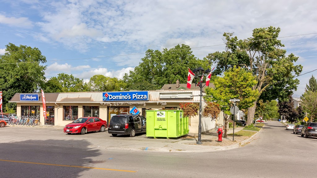 Dominos Pizza | 47 Main St S, Newmarket, ON L3Y 3Y3, Canada | Phone: (905) 853-0227