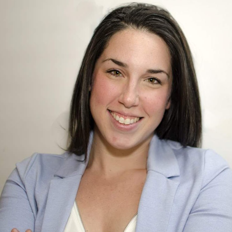 Lindsay Block-Glass | 2541 Estevan Ave, Oak Bay, BC V8R 2S6, Canada | Phone: (250) 661-4931