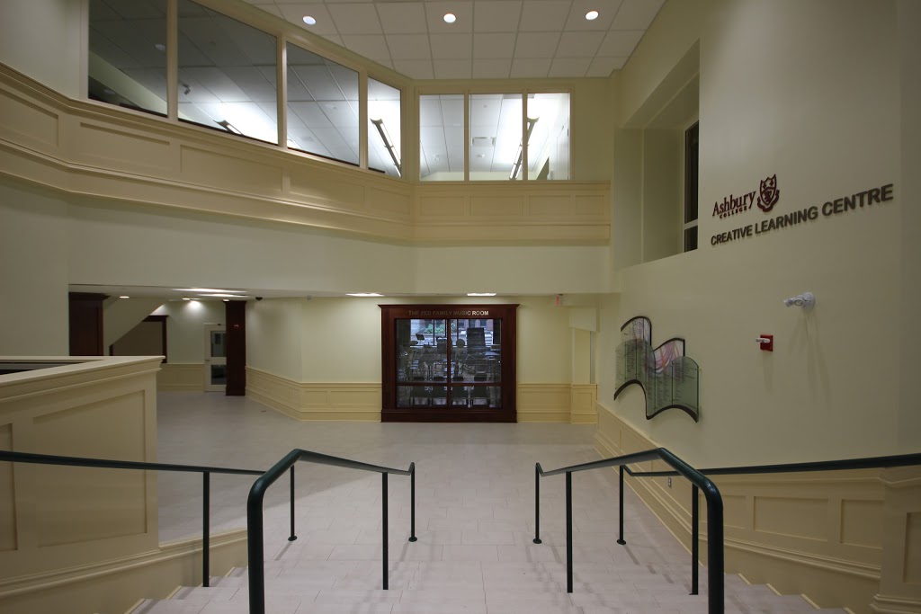 Ashbury College | 362 Mariposa Ave, Rockcliffe Park, ON K1M 0T3, Canada | Phone: (613) 749-5954