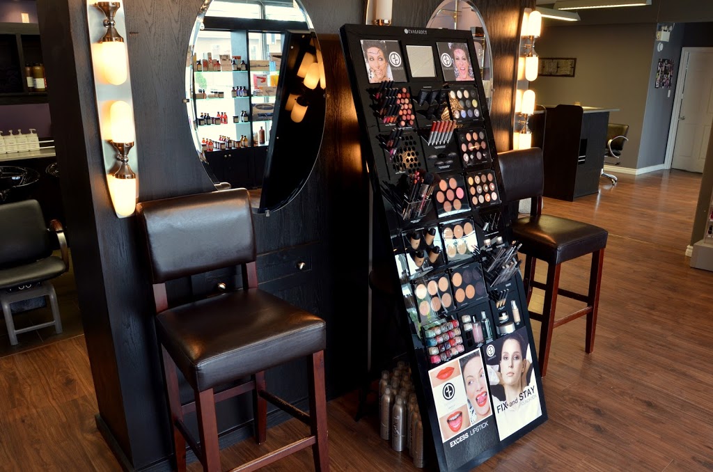 Studio Shanthaly | 924 Notre Dame St, Embrun, ON K0A 1W0, Canada | Phone: (613) 443-2291