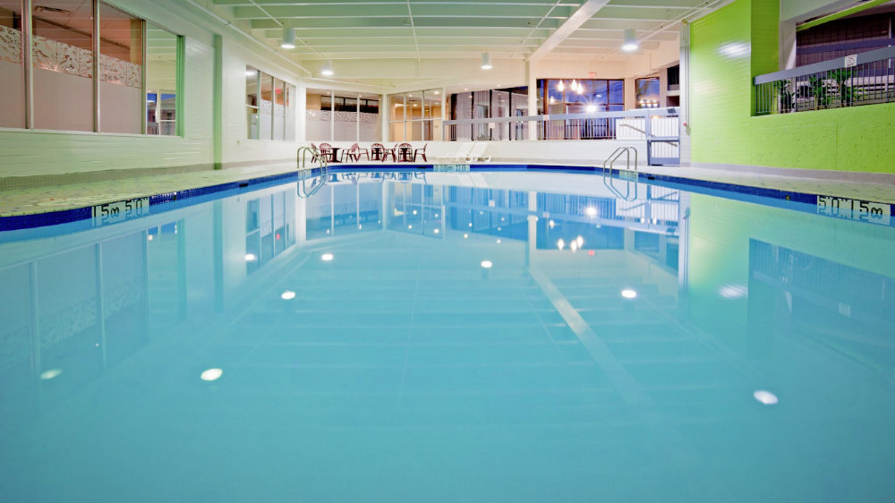 Propel Swimming Lessons Burlington | Holiday Inn, 3063 S Service Rd, Burlington, ON L7N 3E9, Canada | Phone: (833) 977-6735