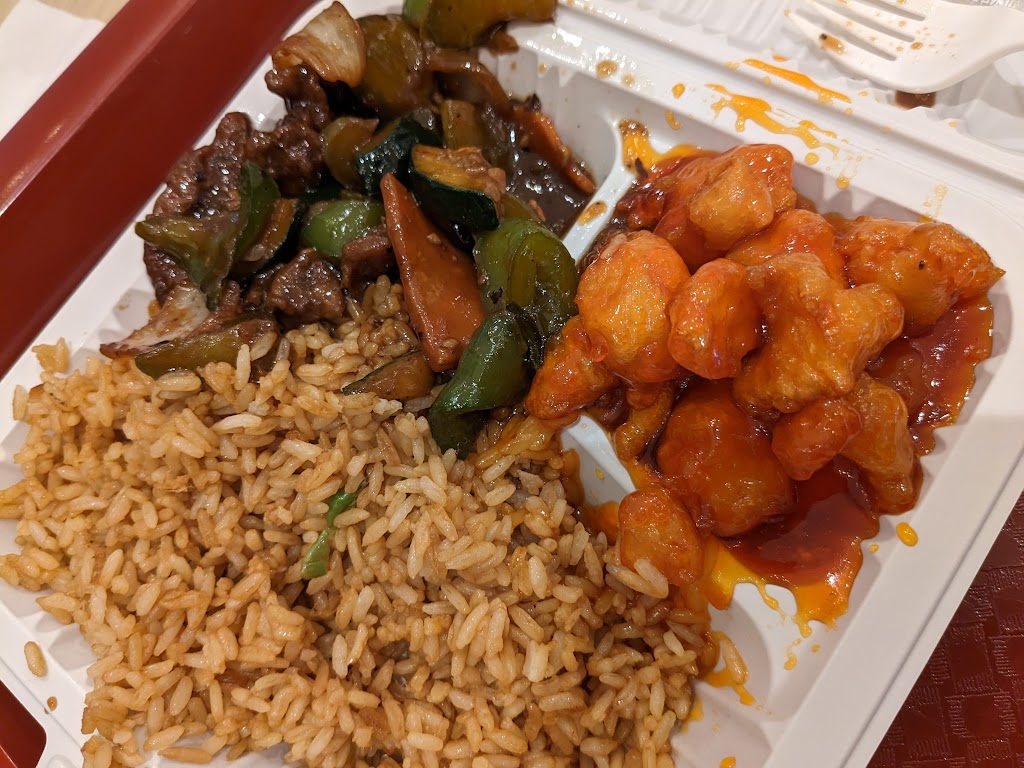 Famous Wok | 777 Guelph Line, Burlington, ON L7R 3N2, Canada | Phone: (905) 631-9779