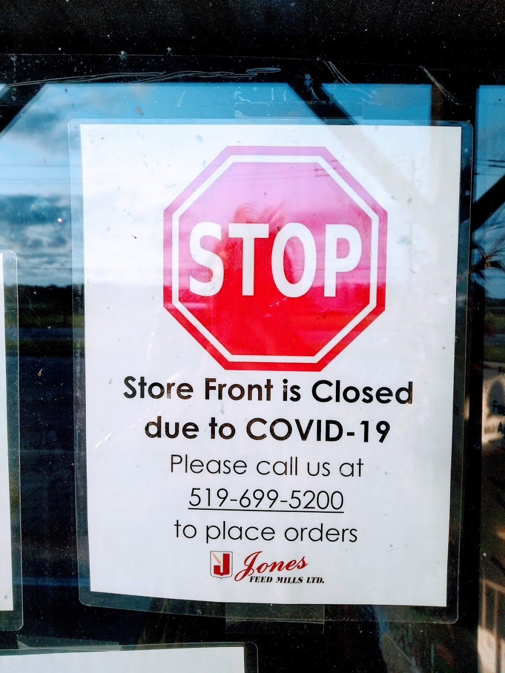 Millers Stone Store- Jones Feed Mills Ltd | 2755 Lobsinger Line, St. Clements, ON N0B 2M0, Canada | Phone: (519) 699-5200