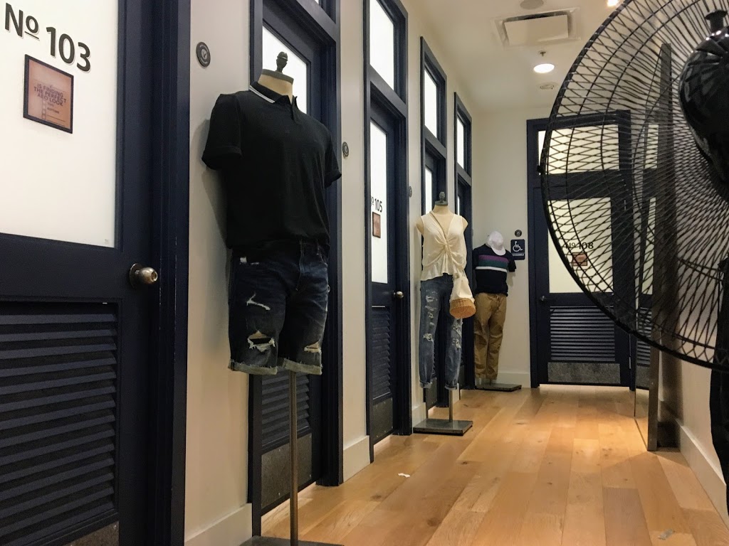 American Eagle Outlet | 900 Dufferin St Unit 0200, Toronto, ON M6H 4A9, Canada | Phone: (416) 538-9796