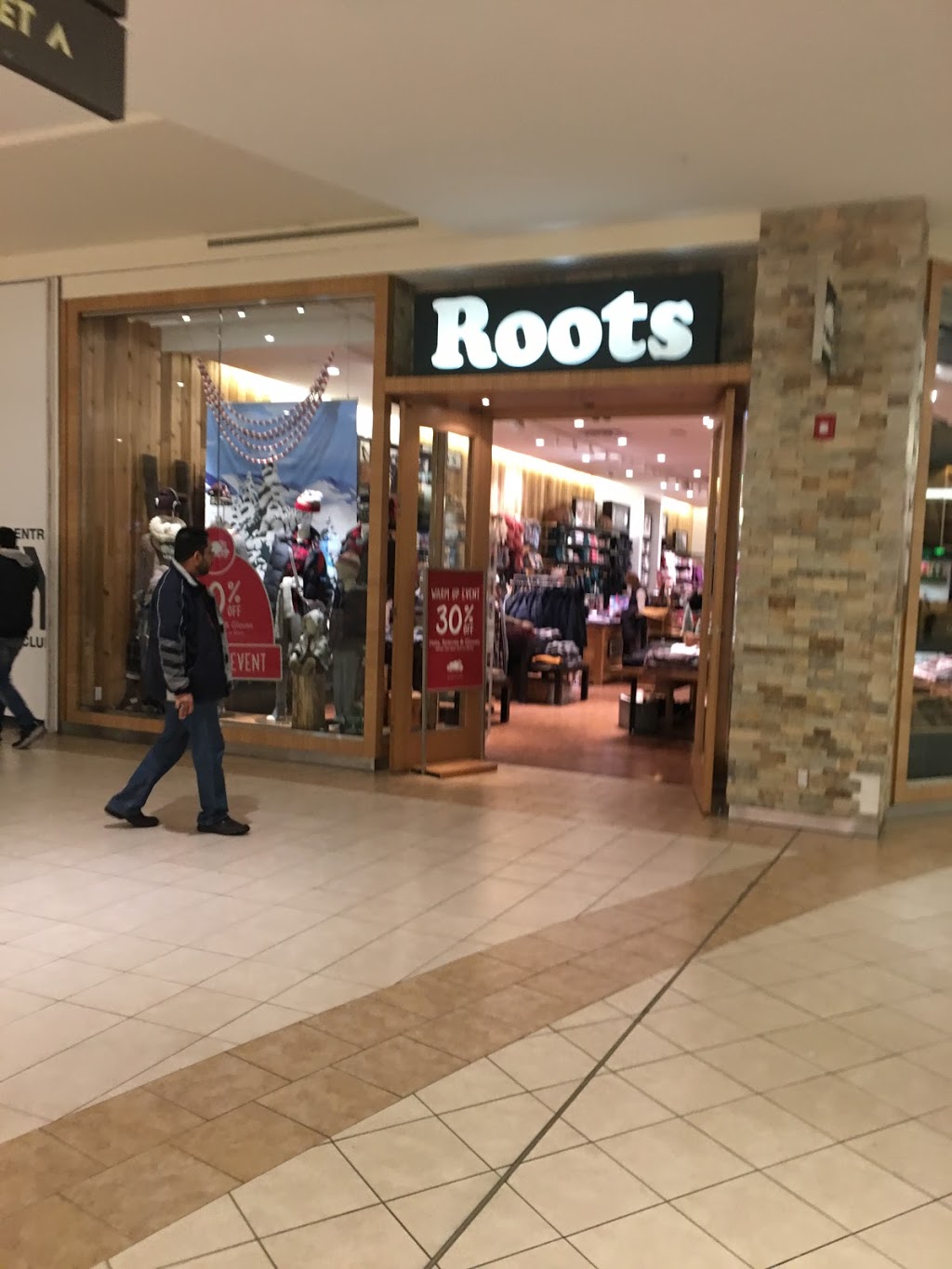 Roots | 25 Peel Centre Dr Unit 239, Brampton, ON L6T 3R5, Canada | Phone: (905) 793-7657