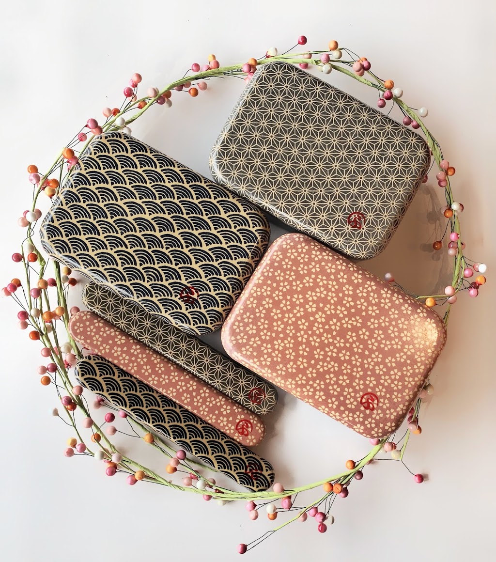 Strawberry Boots | 918 Centre St N, Calgary, AB T2E 2P4, Canada | Phone: (587) 893-0074