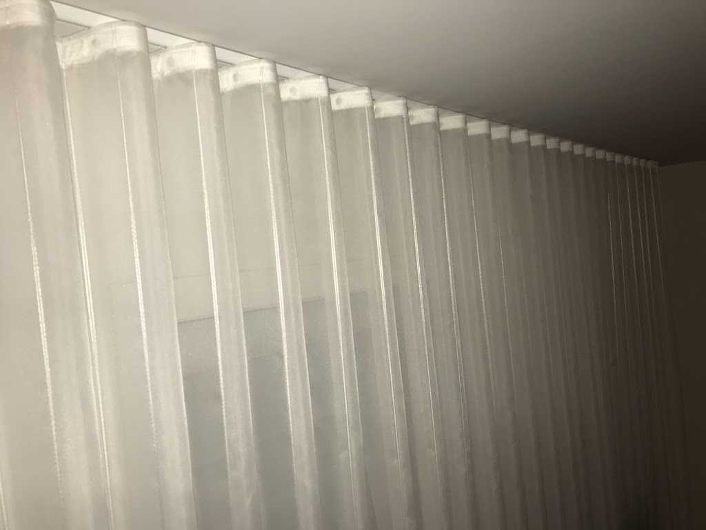 Deco_jaz : Habillage de Fenêtres Et Vêtements | 35 Rue du Moissonneur, La Prairie, QC J5R 0P7, Canada | Phone: (514) 400-8969