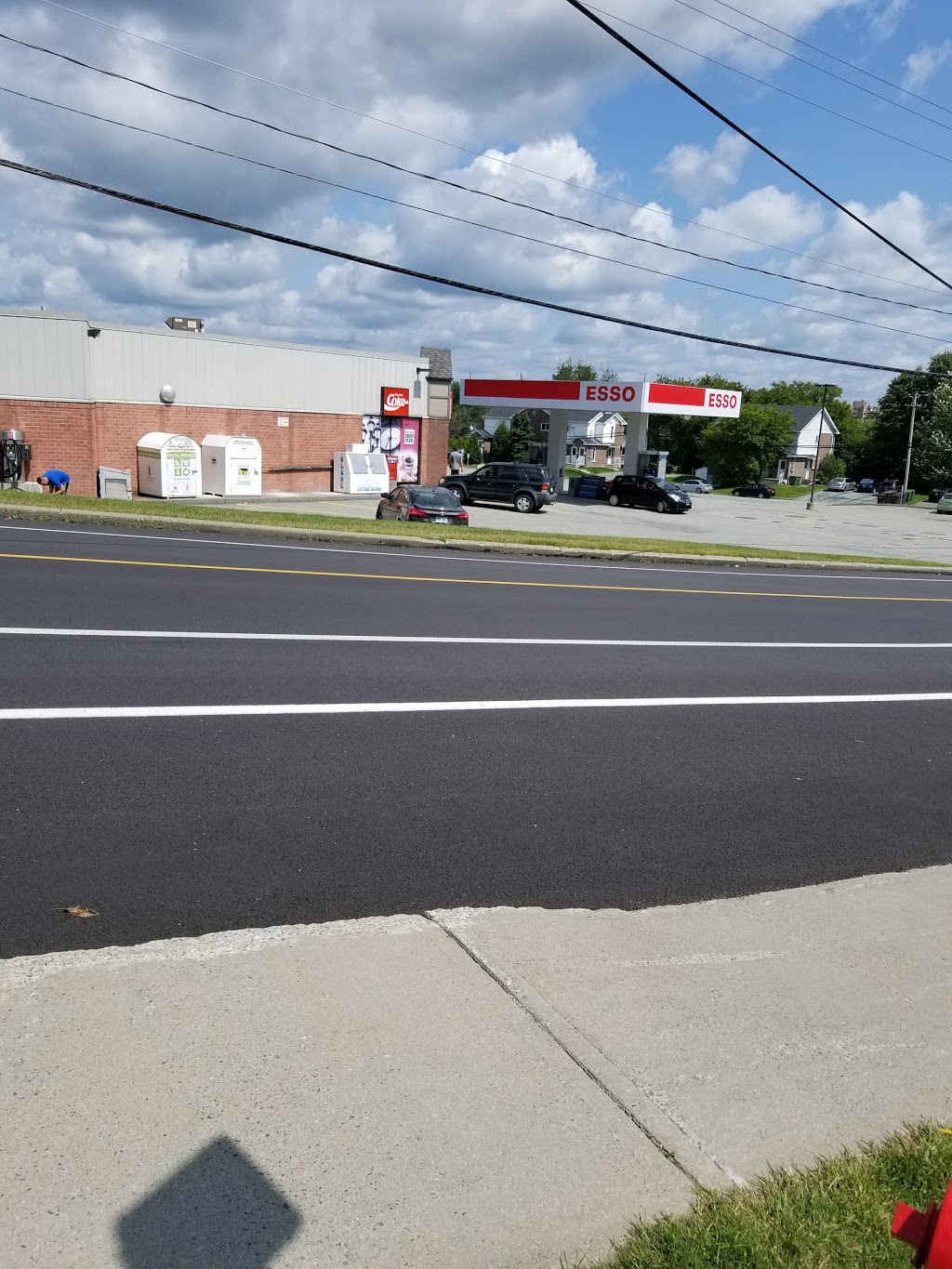 Dépanneur Voisin | 755 Rue Paul-Desruisseaux, Sherbrooke, QC J1J 4L9, Canada | Phone: (819) 791-9338